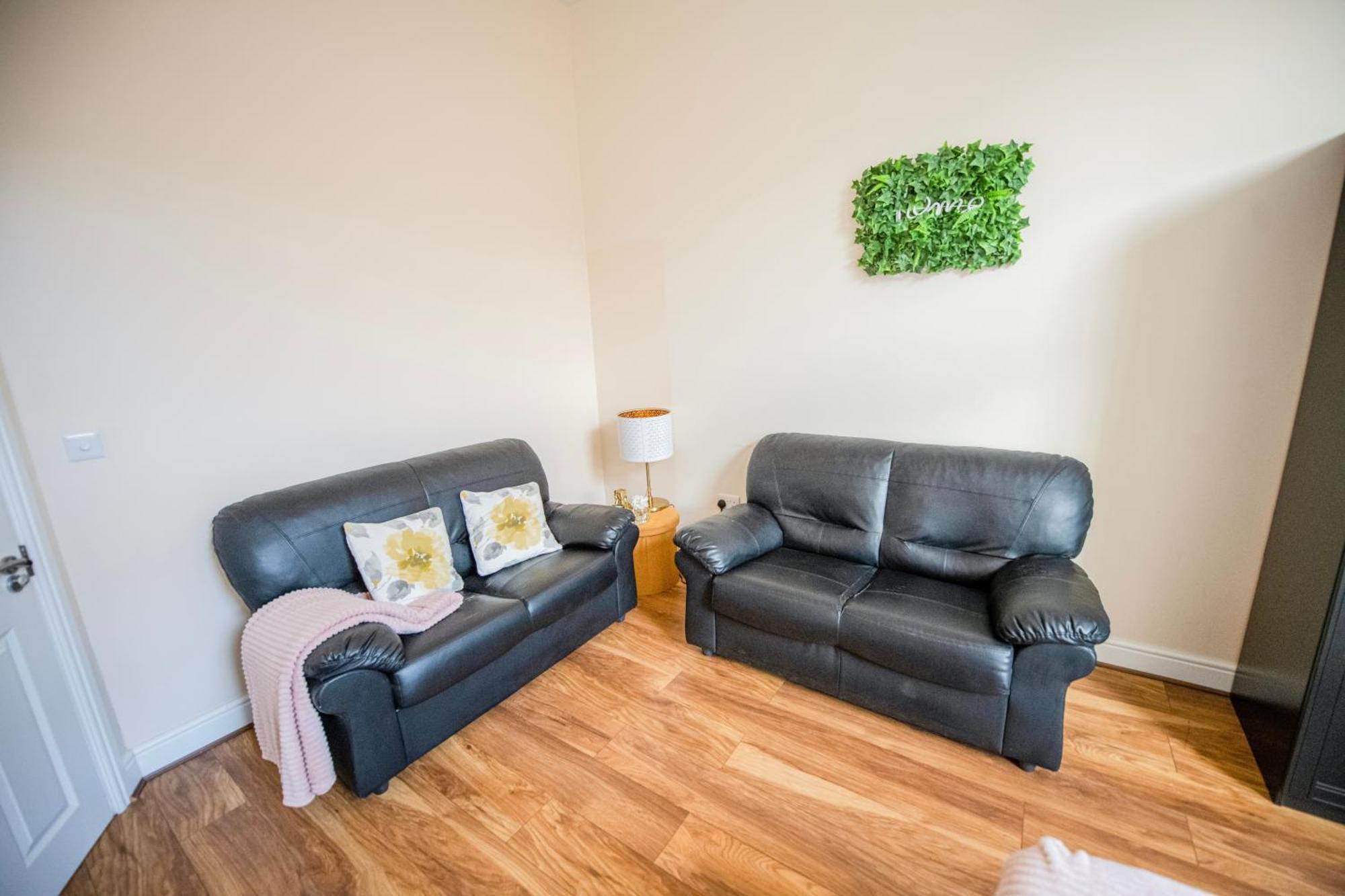 Charming 2-Bedroom Flat In Shepherd'S Bush, Near Hammersmith London Exterior foto