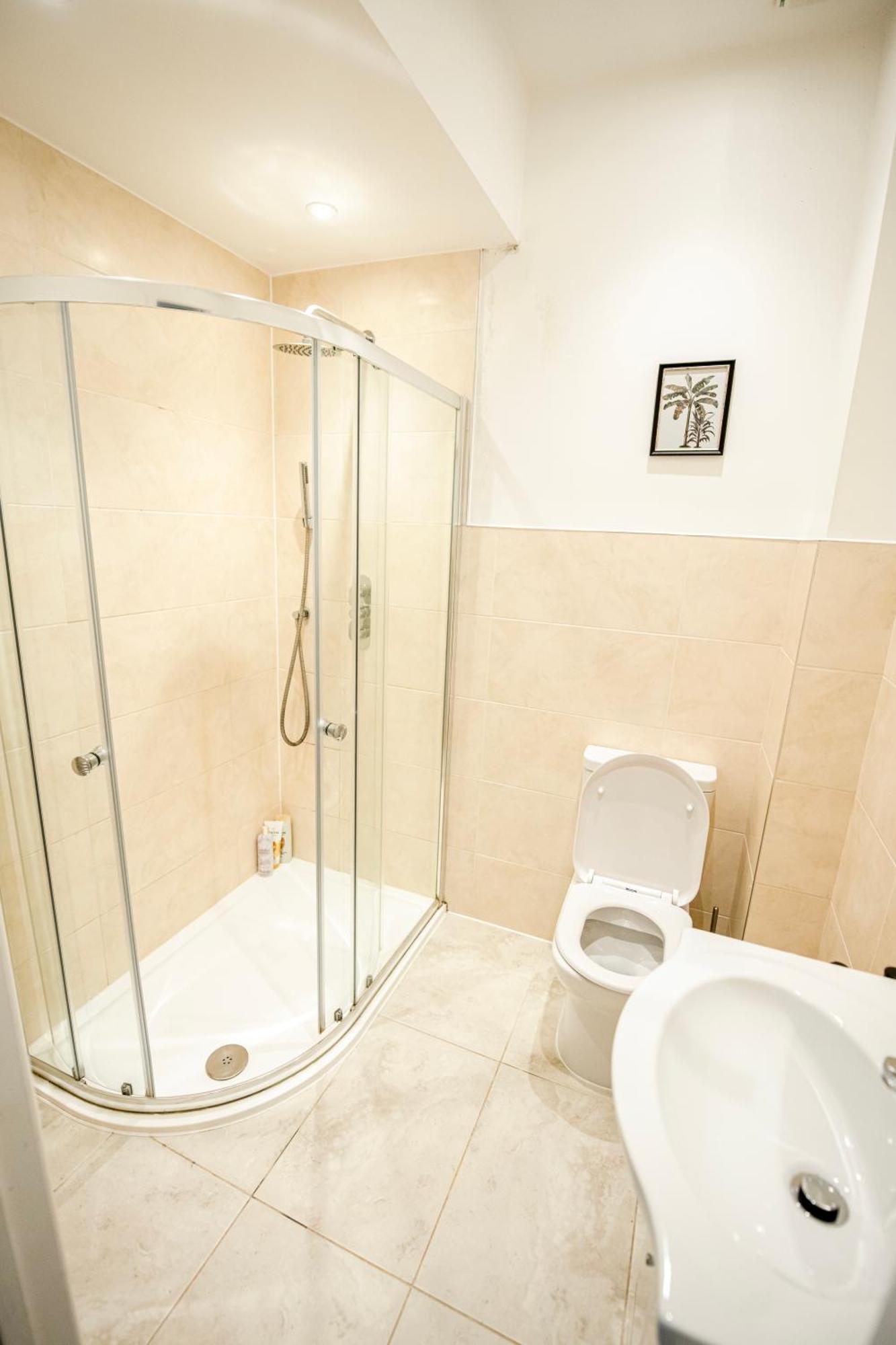 Charming 2-Bedroom Flat In Shepherd'S Bush, Near Hammersmith London Exterior foto